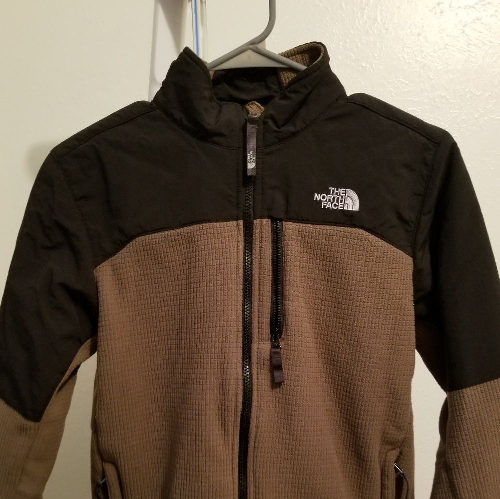 The North face zip up jacket (boys 14/16)